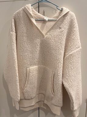 PINK Victoria's Secret Cream Sherpa Hooded Pullover